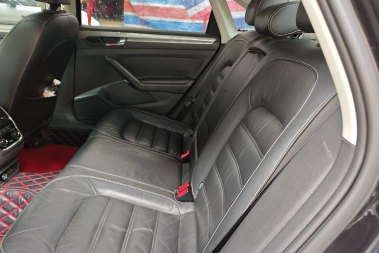 Used Volkswagen Passat 2016 330TSI DSG Luxury Edition Left Rear Seat