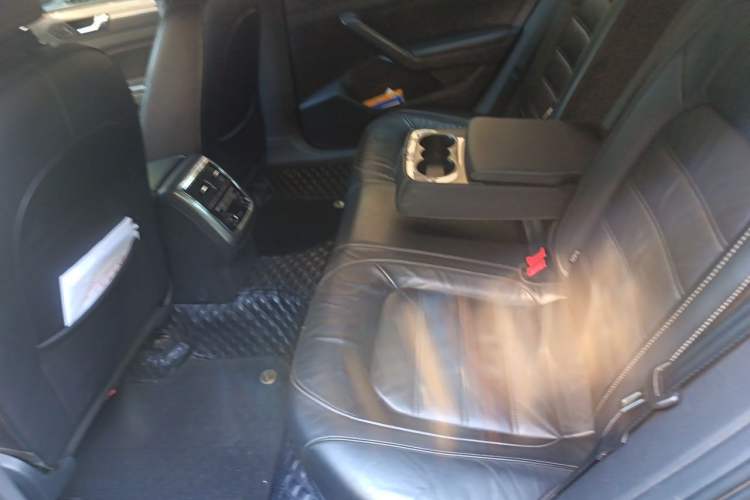 Used Volkswagen Passat 2016 330TSI DSG Luxury Edition Left Rear Seat