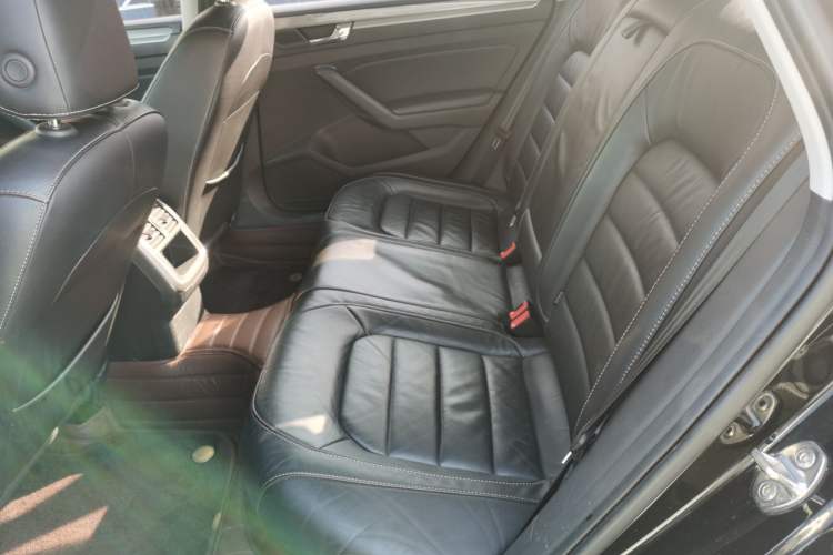 Used Volkswagen Passat 2016 1.8T Government Procurement Version (CEA Engine + 6AT) Left Rear Seat