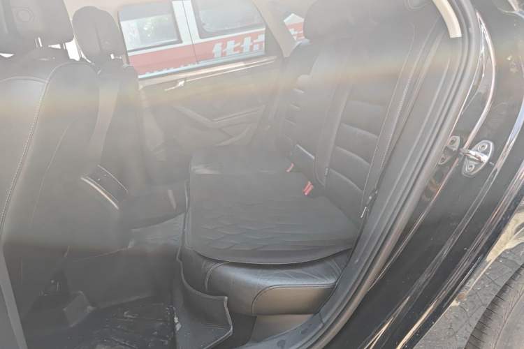 Used Volkswagen Passat 2016 280TSI Manual Luxury Edition Left Rear Seat