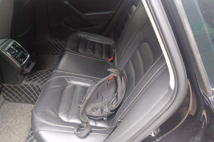 Used Volkswagen Passat 2016 330TSI DSG Luxury Edition Left Rear Seat