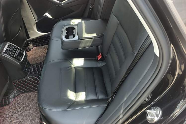 Used Volkswagen Passat 2016 330TSI DSG Prestige Edition Left Rear Seat