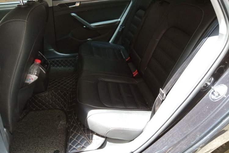 Used Volkswagen Passat 2016 330TSI DSG Luxury Edition Left Rear Seat