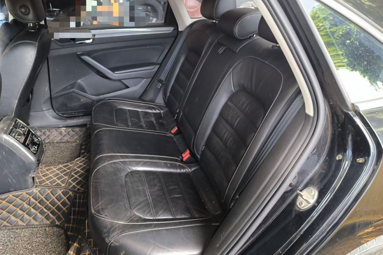 Used Volkswagen Passat 2016 330TSI DSG Luxury Edition Left Rear Seat