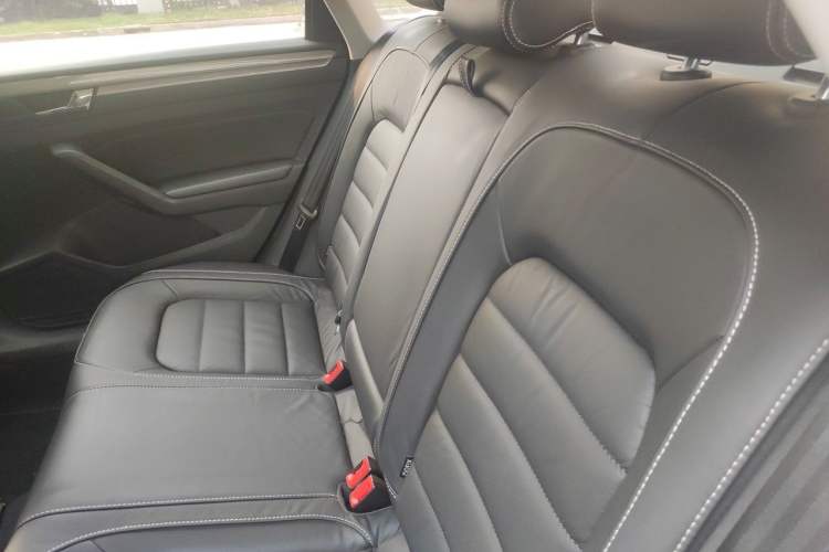 Used Volkswagen Passat 2016 280TSI DSG Prestige Edition Left Rear Seat