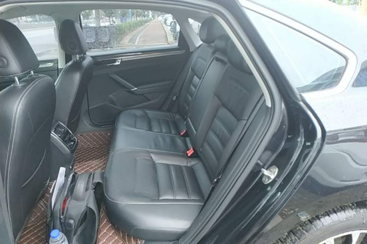 Used Volkswagen Passat 2016 330TSI DSG Prestige Edition Left Rear Seat