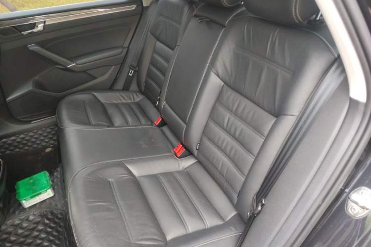 Used Volkswagen Passat 2016 330TSI DSG Prestige Edition Left Rear Seat