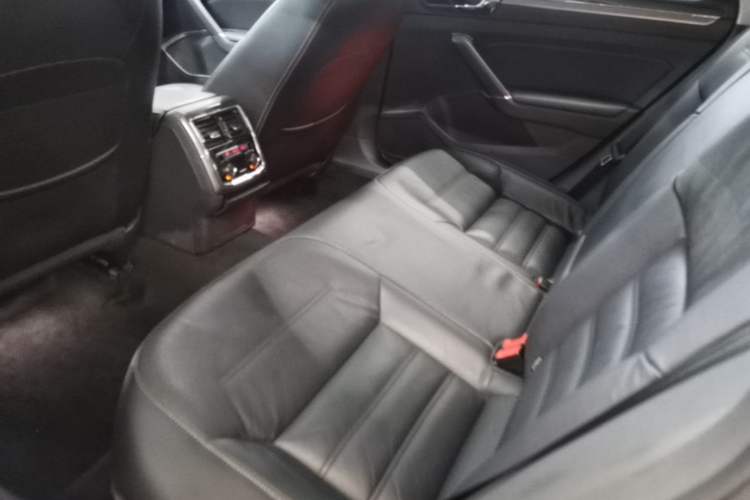 Used Volkswagen Passat 2016 330TSI DSG Prestige Edition Left Rear Seat