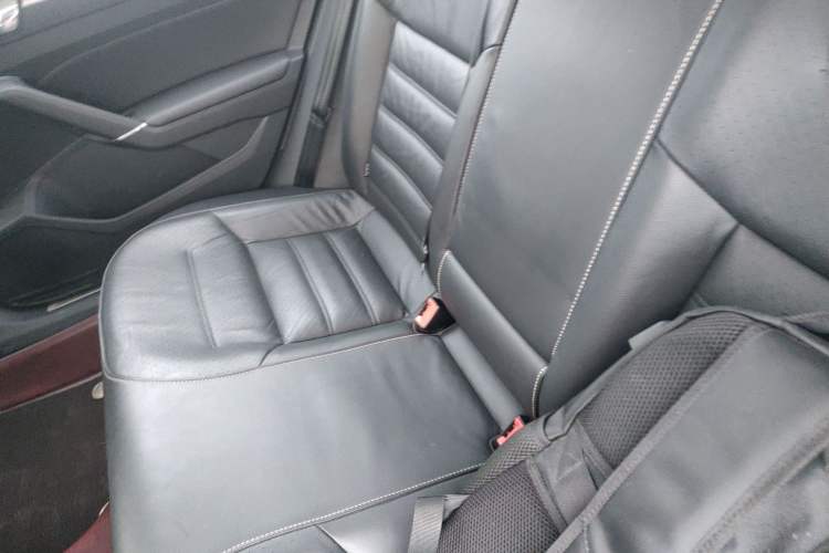 Used Volkswagen Passat 2016 330TSI DSG Prestige Edition Left Rear Seat