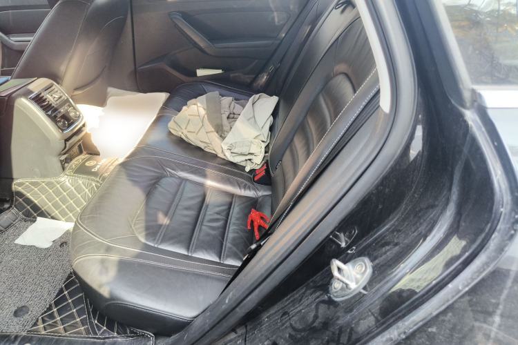 Used Volkswagen Passat 2016 330TSI DSG Luxury Edition Left Rear Seat