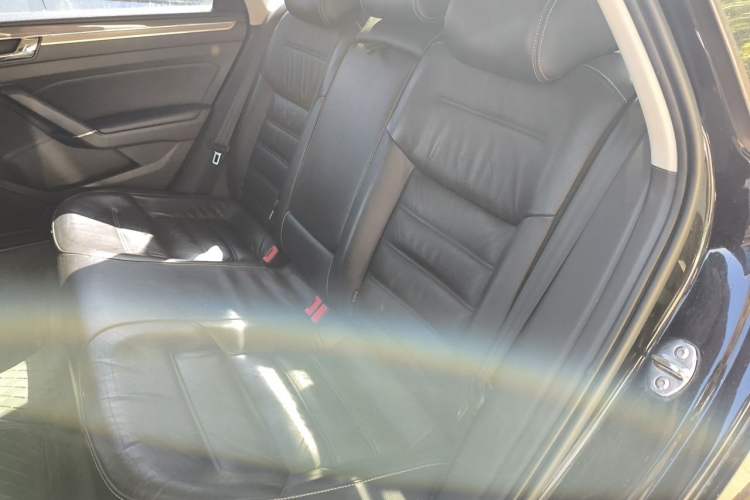 Used Volkswagen Passat 2016 330TSI DSG Prestige Edition Left Rear Seat