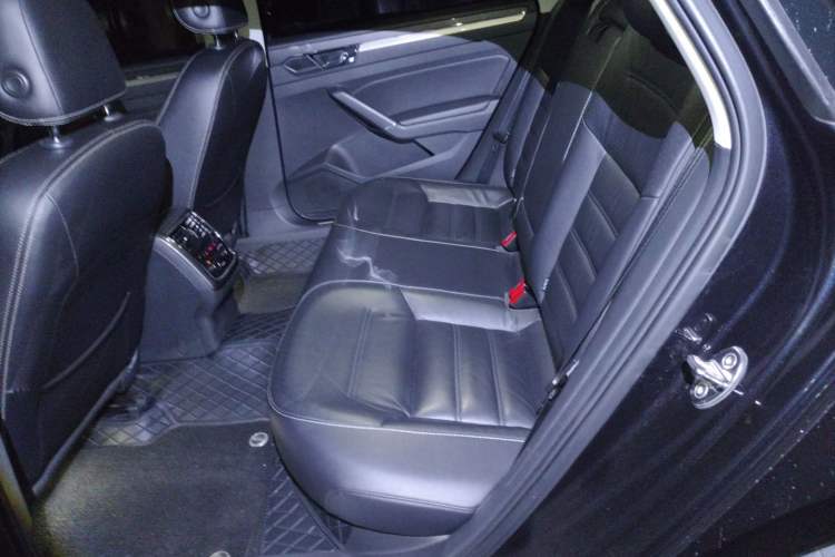 Used Volkswagen Passat 2016 330TSI DSG Prestige Edition Left Rear Seat