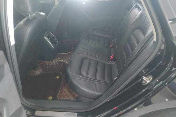 Used Volkswagen Passat 2016 330TSI DSG Luxury Edition Left Rear Seat