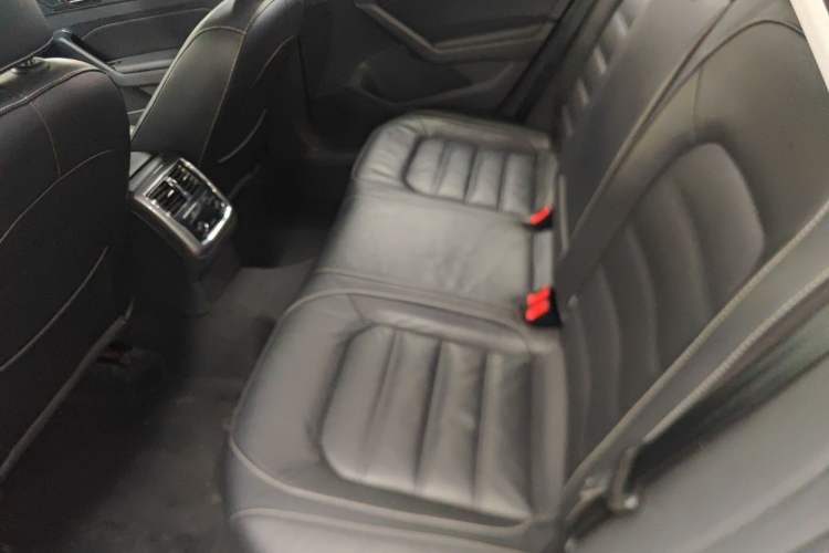 Used Volkswagen Passat 2016 330TSI DSG Luxury Edition Left Rear Seat