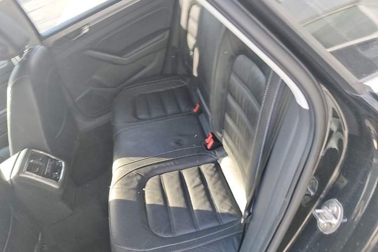 Used Volkswagen Passat 2016 280TSI DSG Prestige Edition Left Rear Seat