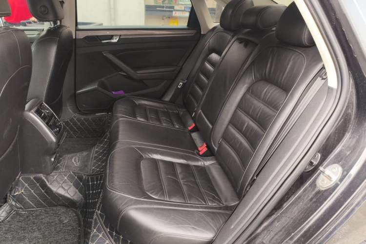 Used Volkswagen Passat 2016 330TSI DSG Luxury Edition Left Rear Seat