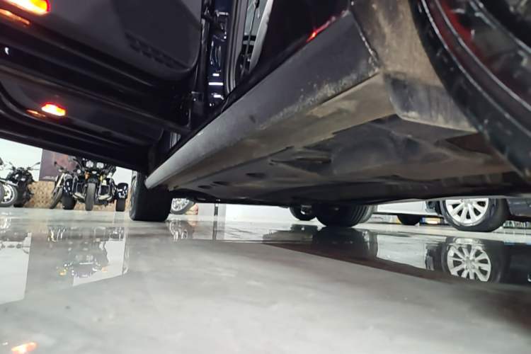 Used Volkswagen Passat 2016 330TSI DSG Prestige Edition Left Side Sill