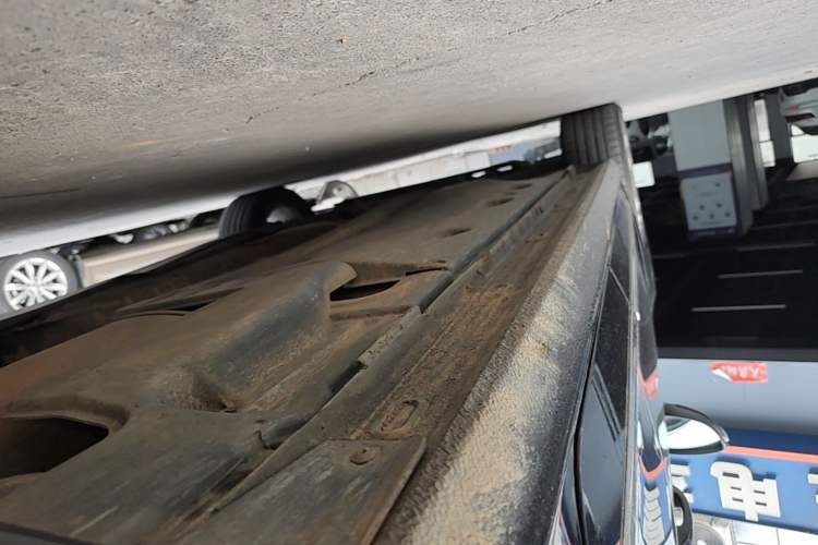 Used Volkswagen Passat 2016 330TSI DSG Luxury Edition Left Side Sill