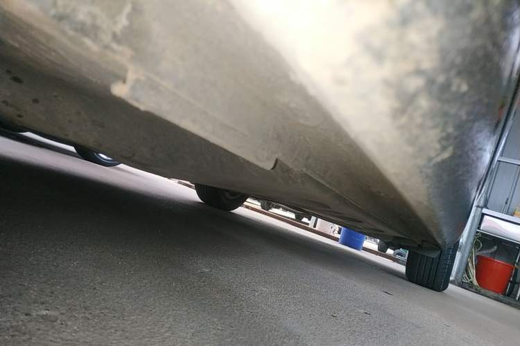 Used Volkswagen Passat 2016 330TSI DSG Luxury Edition Left Side Sill