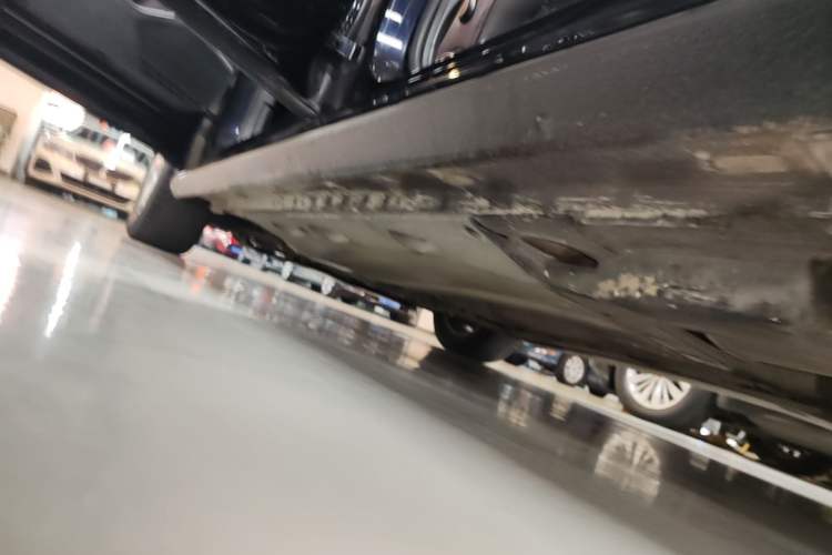 Used Volkswagen Passat 2016 1.8T Government Procurement Version (CEA Engine + 6AT) Left Side Sill