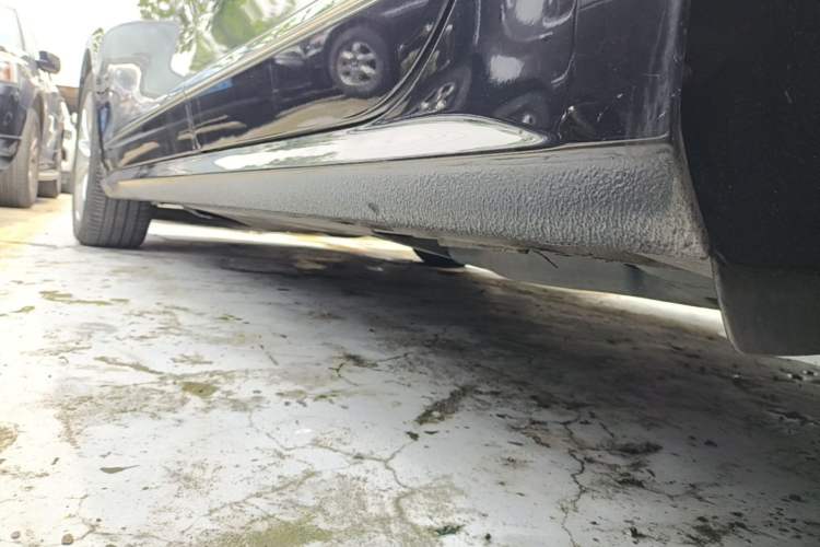 Used Volkswagen Passat 2016 380TSI DSG Prestige Edition Left Side Sill