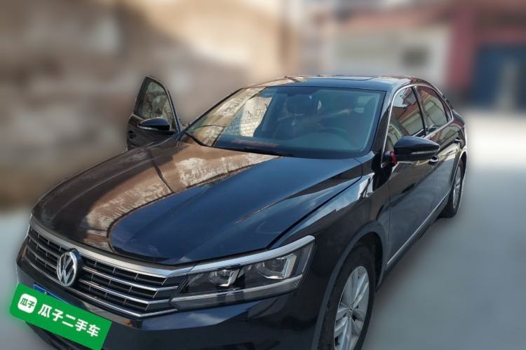 Used Volkswagen Passat 2016 330TSI DSG Luxury Edition Guazi used car, China used car export, Used car for sale, Used Volkswagen cars, Cheapest cars for sale