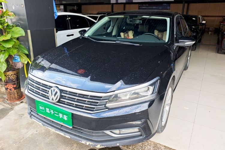 Used Volkswagen Passat 2016 330TSI DSG Luxury Edition Guazi used car, China used car export, Used car for sale, Used cars, Cheapest cars for sale