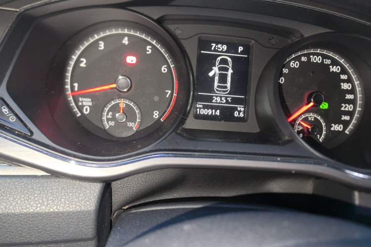 Used Volkswagen Passat 2016 280TSI DSG Prestige Edition Odometer Close Up