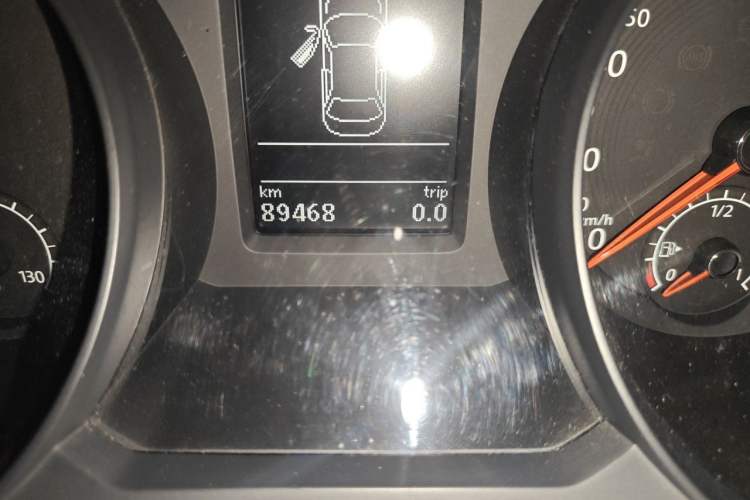Used Volkswagen Passat 2016 330TSI DSG Luxury Edition Odometer Close Up
