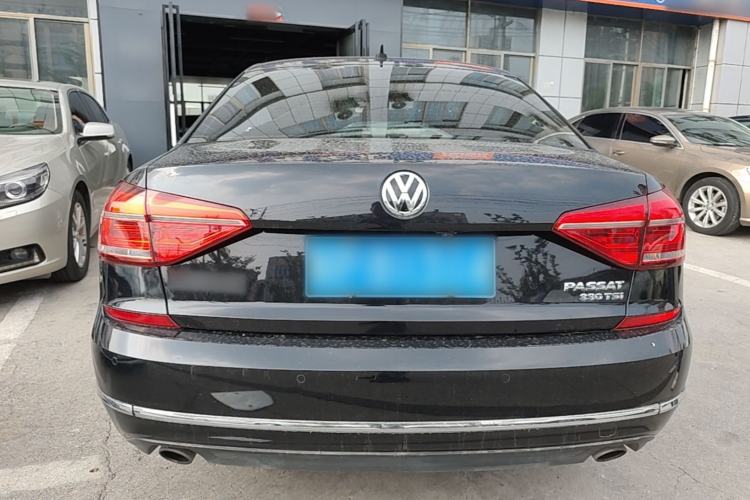 Used Volkswagen Passat 2016 330TSI DSG Luxury Edition Rear