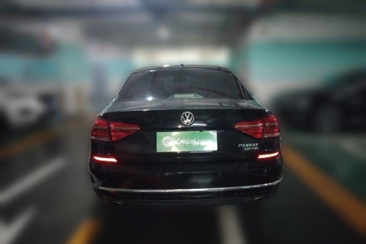 Used Volkswagen Passat 2016 330TSI DSG Luxury Edition Rear