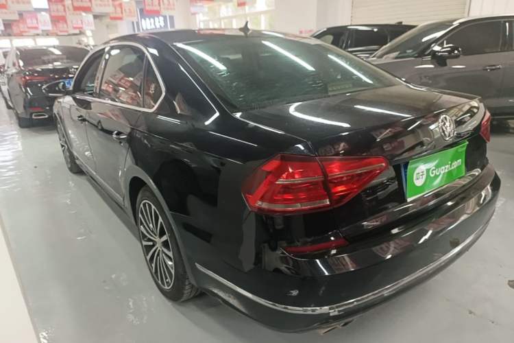 Used Volkswagen Passat 2016 280TSI DSG Prestige Edition Rear Left 45 Deg