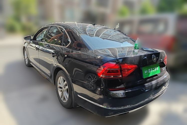 Used Volkswagen Passat 2016 280TSI Manual Luxury Edition Rear Left 45 Deg