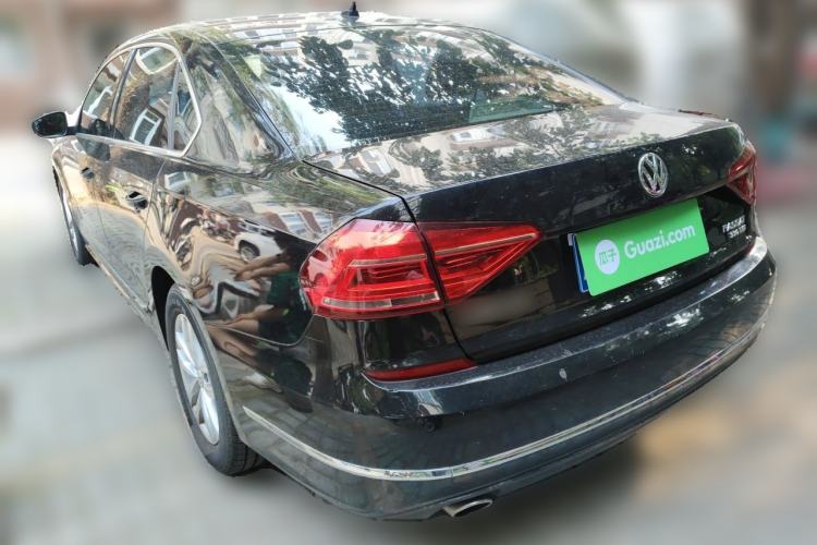 Used Volkswagen Passat 2016 330TSI DSG Luxury Edition Rear Left 45 Deg