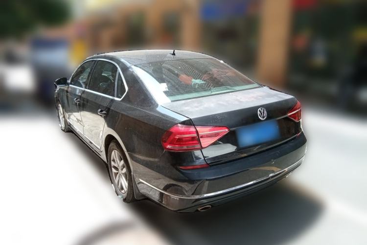 Used Volkswagen Passat 2016 330TSI DSG Luxury Edition Rear Left 45 Deg