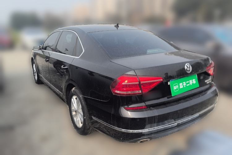 Used Volkswagen Passat 2016 330TSI DSG Luxury Edition Rear Left 45 Deg