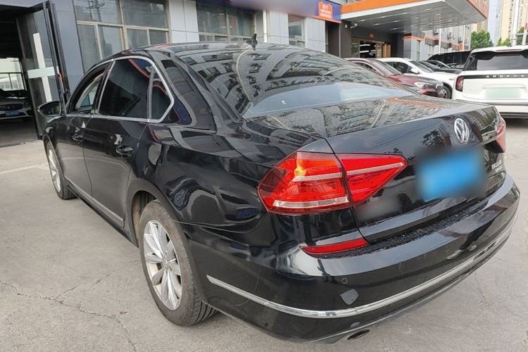 Used Volkswagen Passat 2016 330TSI DSG Luxury Edition Rear Left 45 Deg