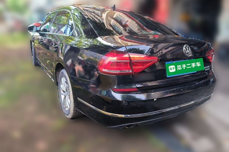 Used Volkswagen Passat 2016 330TSI DSG Luxury Edition Rear Left 45 Deg