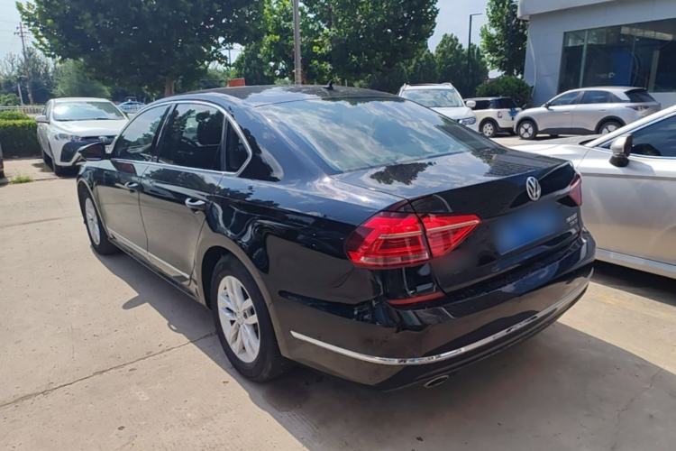 Used Volkswagen Passat 2016 330TSI DSG Luxury Edition Rear Left 45 Deg