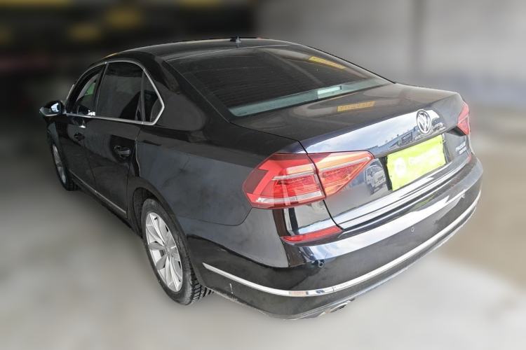 Used Volkswagen Passat 2016 330TSI DSG Prestige Edition Rear Left 45 Deg