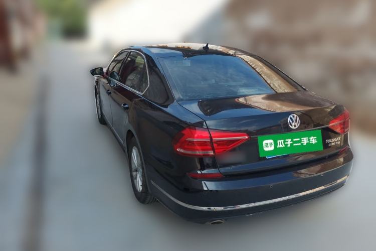 Used Volkswagen Passat 2016 330TSI DSG Luxury Edition Rear Left 45 Deg