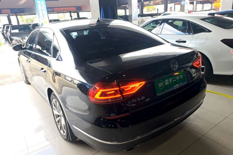 Used Volkswagen Passat 2016 330TSI DSG Luxury Edition Rear Left 45 Deg