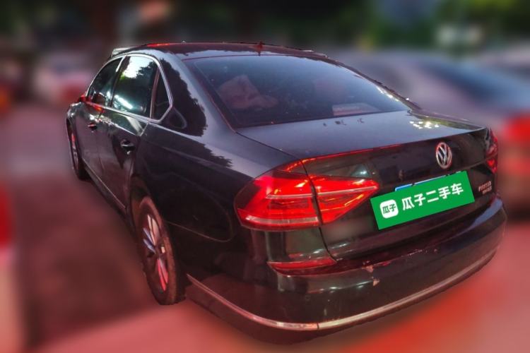 Used Volkswagen Passat 2016 330TSI DSG Luxury Edition Rear Left 45 Deg
