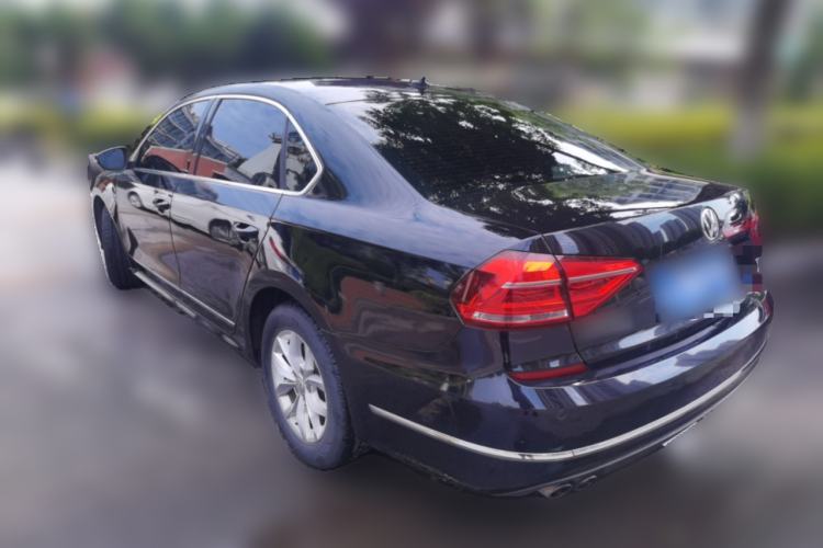 Used Volkswagen Passat 2016 330TSI DSG Luxury Edition Rear Left 45 Deg