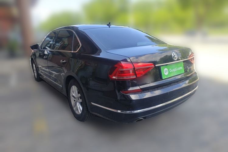Used Volkswagen Passat 2016 330TSI DSG Luxury Edition Rear Left 45 Deg
