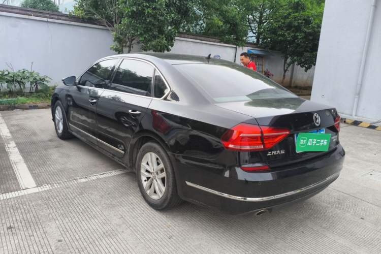Used Volkswagen Passat 2016 330TSI DSG Luxury Edition Rear Left 45 Deg