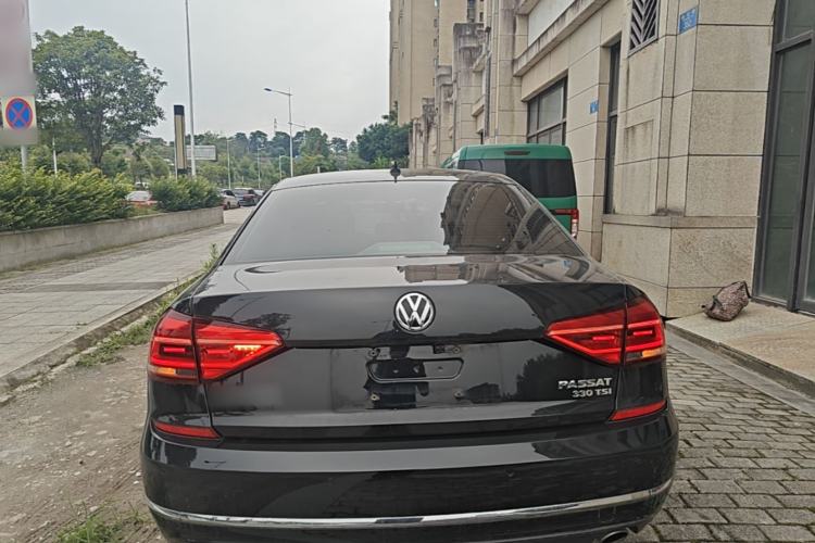 Used Volkswagen Passat 2016 330TSI DSG Luxury Edition Rear