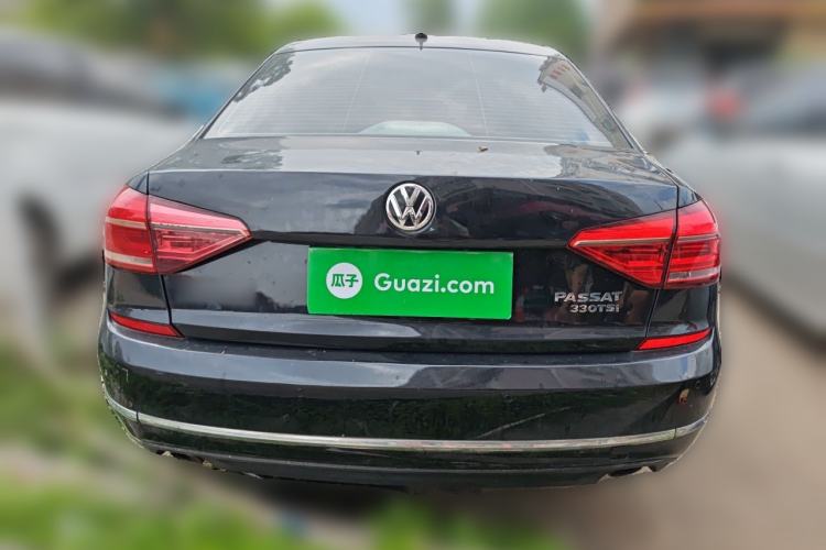 Used Volkswagen Passat 2016 330TSI DSG Luxury Edition Rear