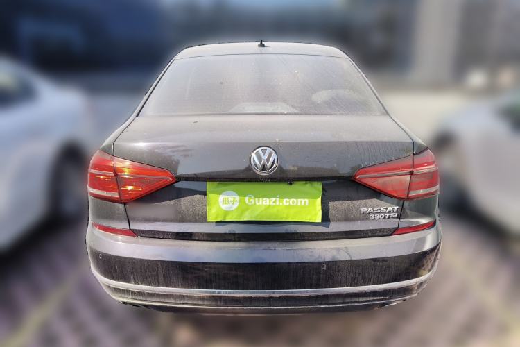 Used Volkswagen Passat 2016 330TSI DSG Luxury Edition Rear
