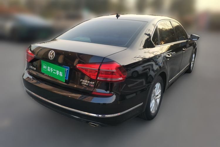 Used Volkswagen Passat 2016 330TSI DSG Luxury Edition Rear Right 45 Deg